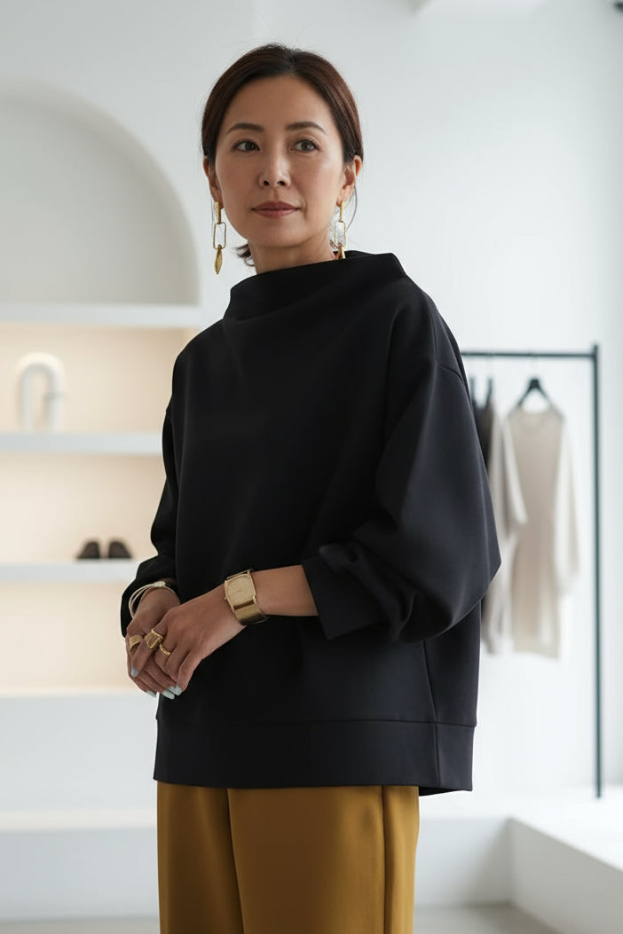 Cassie – Elegant Pullover