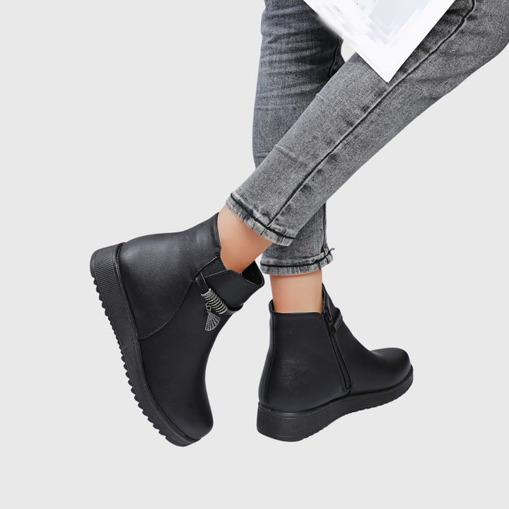 Mysa - Cozy Winter Boots