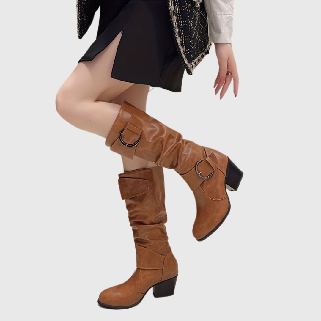 Nuvéa - Chunky Belted Boots