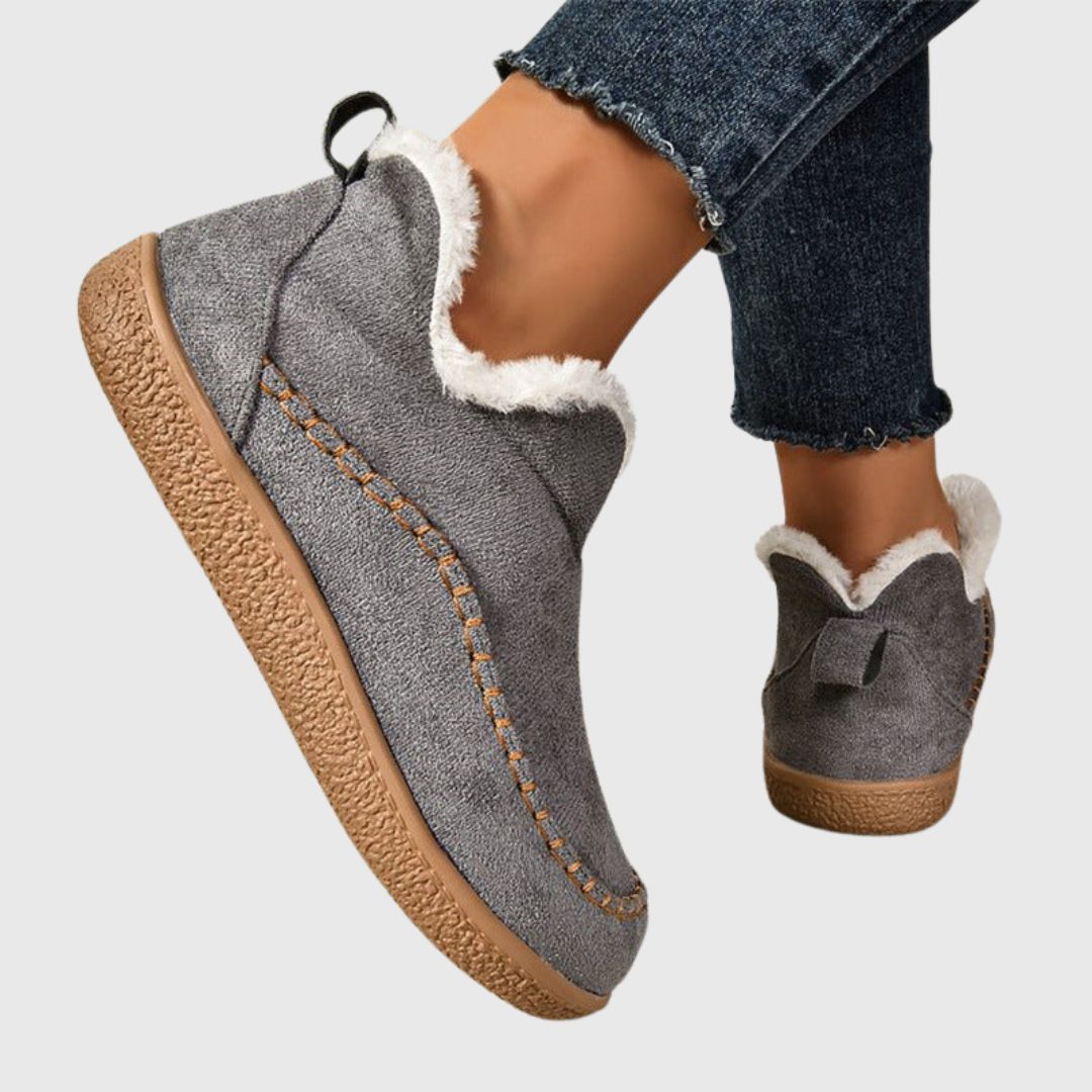 Chloe - Slip-On Moccasin