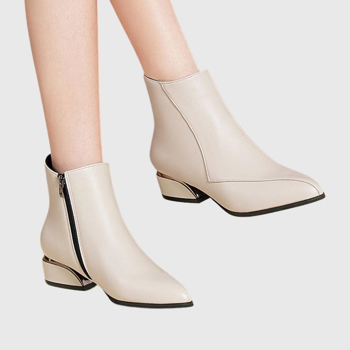 Kaena - Elegant Ankle Boots